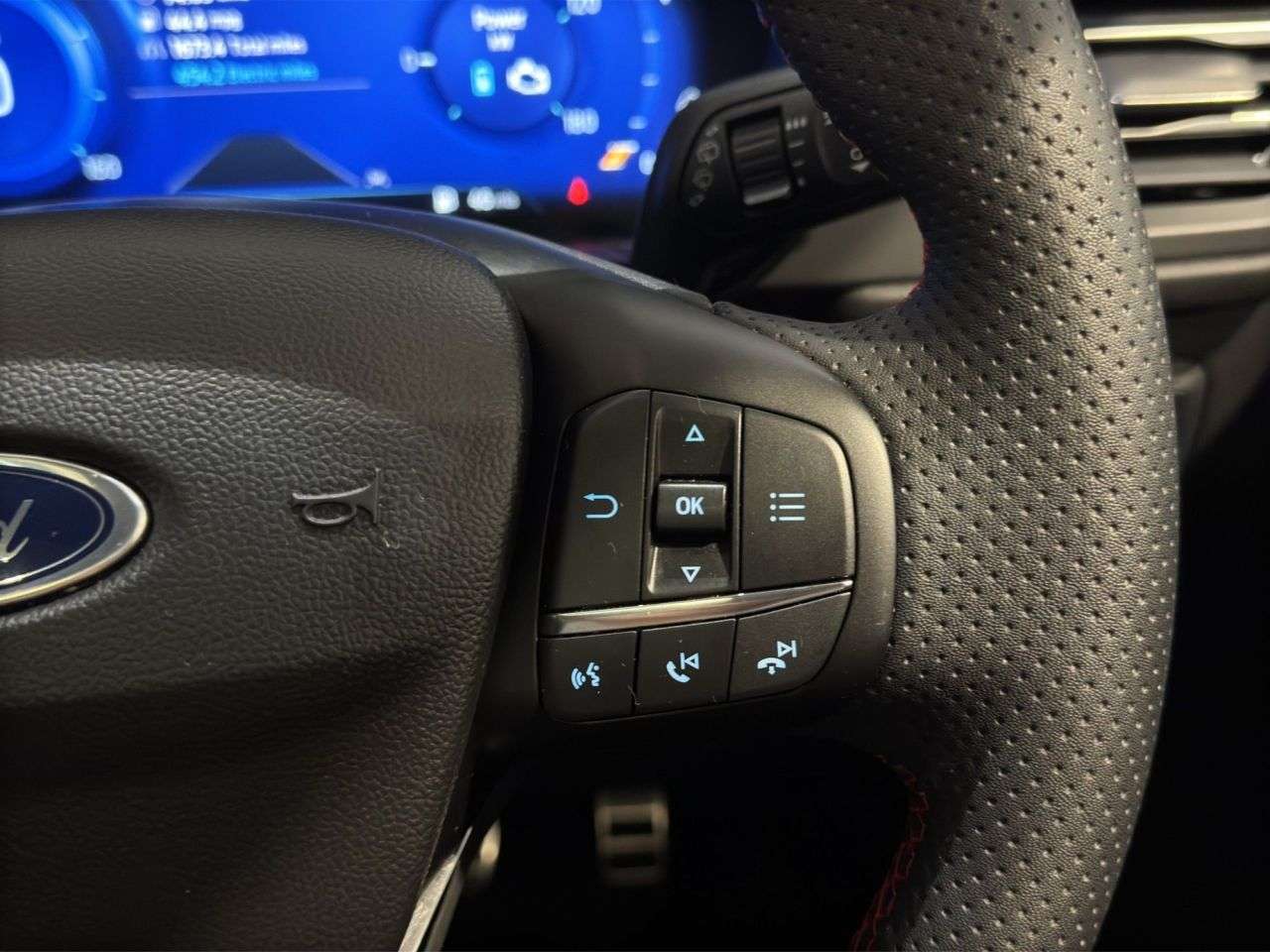 2023 FORD KUGA 2023 FORD KUGA