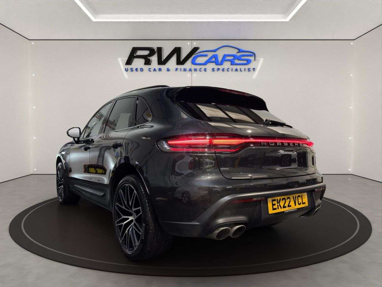 A 2022 PORSCHE MACAN 2.9T V6 S SUV 5dr Petrol PDK 4WD Euro 6 (s/s) (380 ps) A 2022 PORSCHE MACAN 2.9T V6 S SUV 5dr Petrol PDK 4WD Euro 6 (s/s) (380 ps)