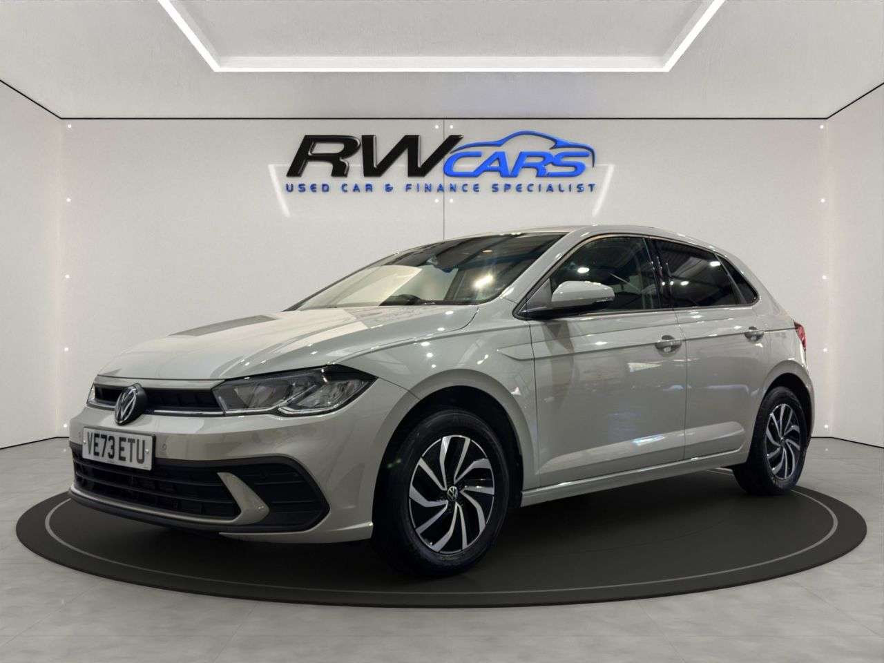 A 2023 VOLKSWAGEN POLO 1.0 TSI Life Hatchback 5dr Petrol DSG Euro 6 (s/s) (95 ps) A 2023 VOLKSWAGEN POLO 1.0 TSI Life Hatchback 5dr Petrol DSG Euro 6 (s/s) (95 ps)