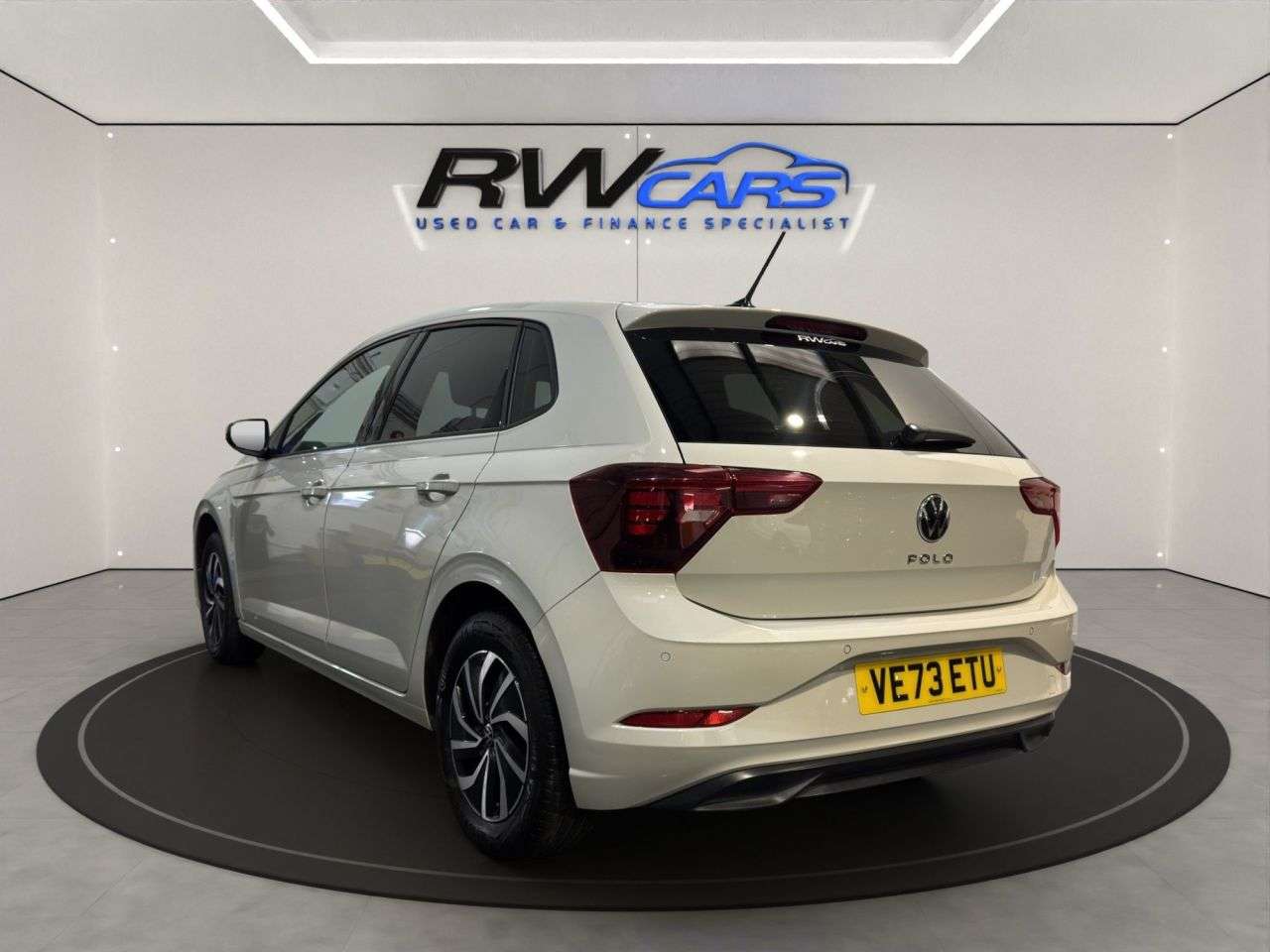 A 2023 VOLKSWAGEN POLO 1.0 TSI Life Hatchback 5dr Petrol DSG Euro 6 (s/s) (95 ps) A 2023 VOLKSWAGEN POLO 1.0 TSI Life Hatchback 5dr Petrol DSG Euro 6 (s/s) (95 ps)
