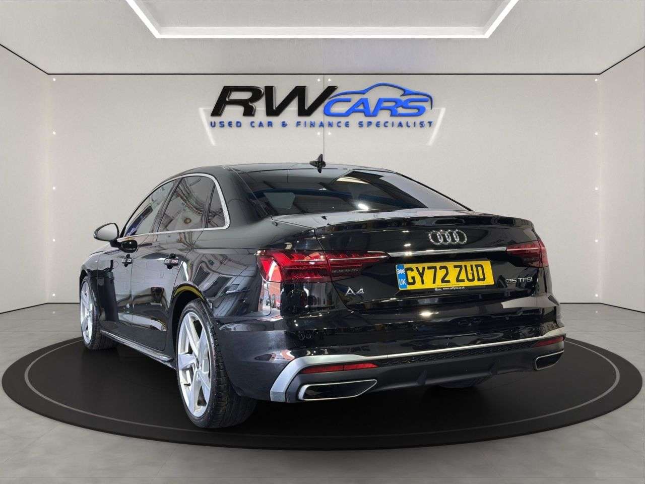 A 2022 AUDI A4 2.0 TFSI 35 S line Saloon 4dr Petrol S Tronic Euro 6 (s/s) (150 ps) A 2022 AUDI A4 2.0 TFSI 35 S line Saloon 4dr Petrol S Tronic Euro 6 (s/s) (150 ps)