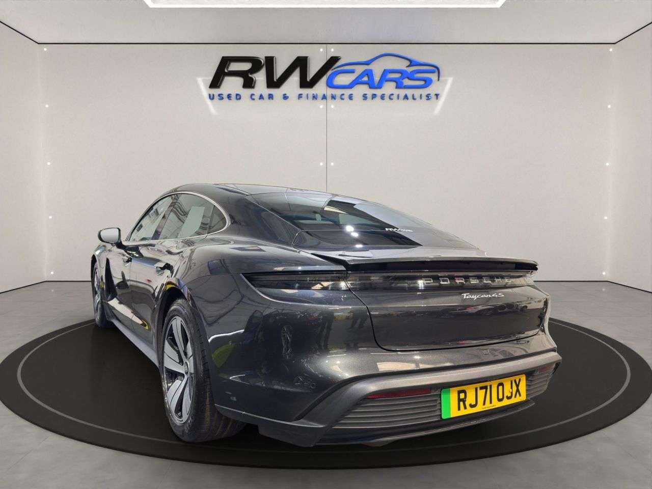 A 2022 PORSCHE TAYCAN Performance 79.2kWh 4S Saloon 4dr Electric Auto 4WD (11kW Charger) (530 ps) A 2022 PORSCHE TAYCAN Performance 79.2kWh 4S Saloon 4dr Electric Auto 4WD (11kW Charger) (530 ps)