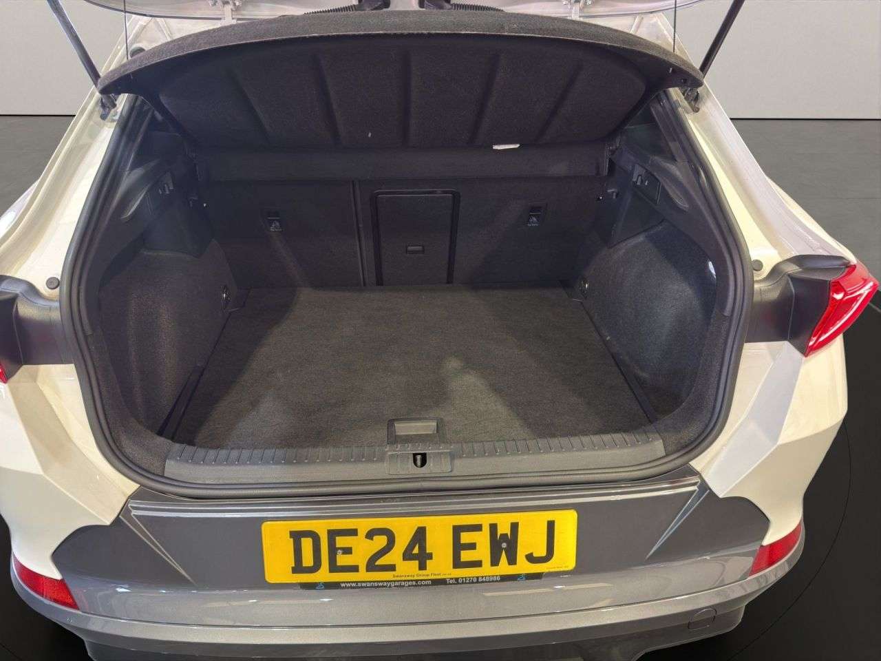 2024 CUPRA FORMENTOR 2024 CUPRA FORMENTOR