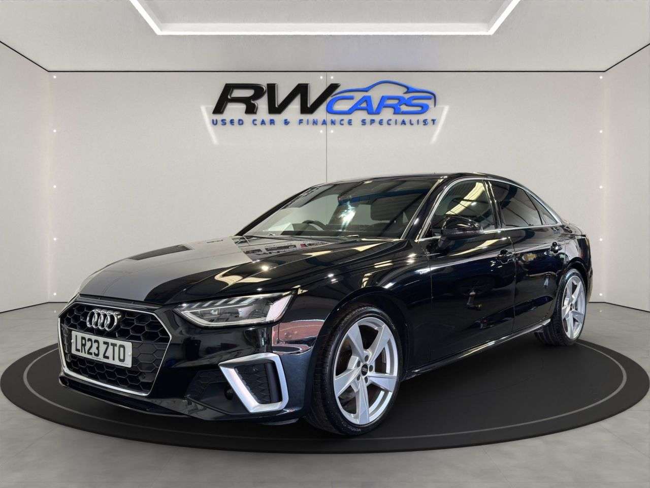 A 2023 AUDI A4 2.0 TFSI 35 S line Saloon 4dr Petrol S Tronic Euro 6 (s/s) (150 ps) A 2023 AUDI A4 2.0 TFSI 35 S line Saloon 4dr Petrol S Tronic Euro 6 (s/s) (150 ps)