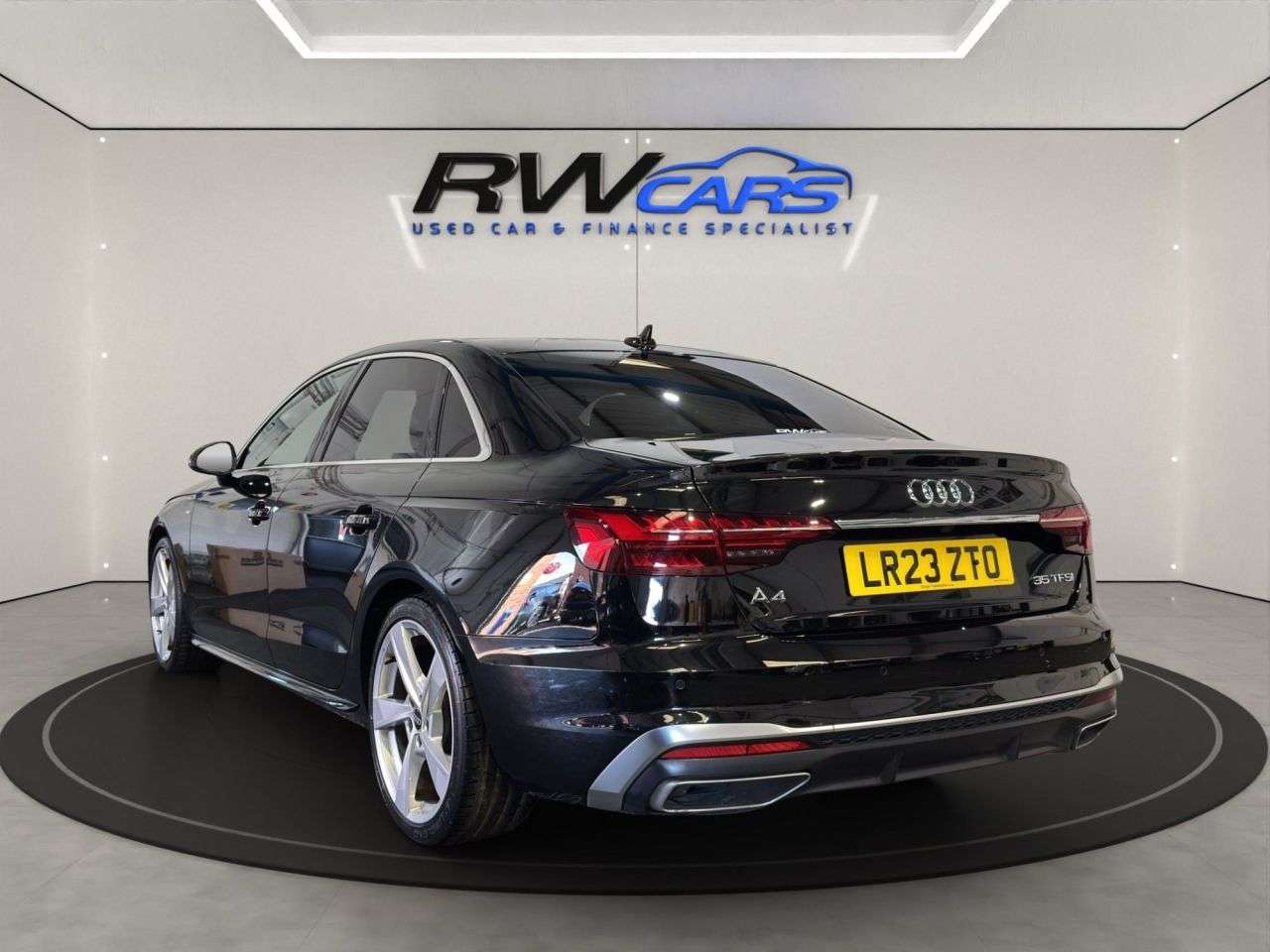 A 2023 AUDI A4 2.0 TFSI 35 S line Saloon 4dr Petrol S Tronic Euro 6 (s/s) (150 ps) A 2023 AUDI A4 2.0 TFSI 35 S line Saloon 4dr Petrol S Tronic Euro 6 (s/s) (150 ps)