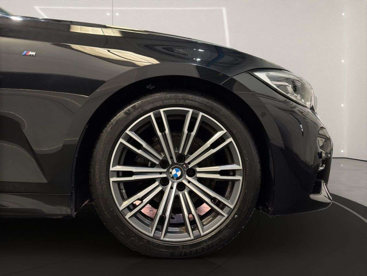 2019 BMW 3 SERIES 2019 BMW 3 SERIES