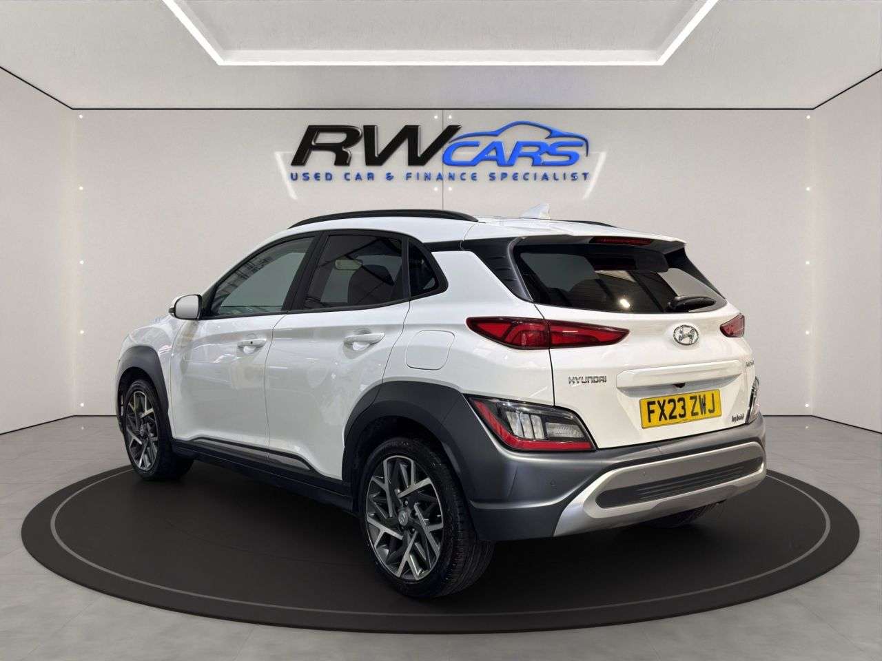 A 2023 HYUNDAI KONA 1.6 h-GDi Premium SUV 5dr Petrol Hybrid DCT Euro 6 (s/s) (141 ps) A 2023 HYUNDAI KONA 1.6 h-GDi Premium SUV 5dr Petrol Hybrid DCT Euro 6 (s/s) (141 ps)