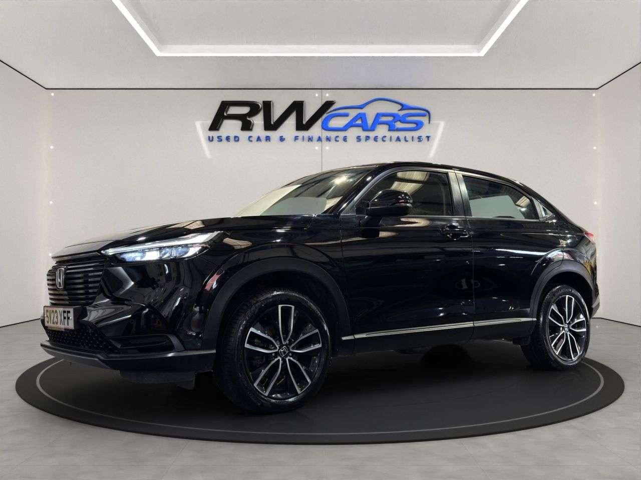 A 2023 HONDA HR-V 1.5 h i-MMD Elegance SUV 5dr Petrol Hybrid CVT Euro 6 (s/s) (131 ps) A 2023 HONDA HR-V 1.5 h i-MMD Elegance SUV 5dr Petrol Hybrid CVT Euro 6 (s/s) (131 ps)