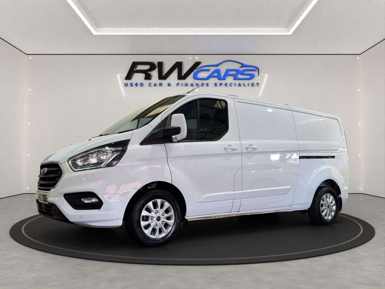 A 2022 FORD TRANSIT CUSTOM 2.0 300 EcoBlue Limited Panel Van 5dr Diesel Manual L2 H1 Euro 6 (s/s) (130 A 2022 FORD TRANSIT CUSTOM 2.0 300 EcoBlue Limited Panel Van 5dr Diesel Manual L2 H1 Euro 6 (s/s) (130