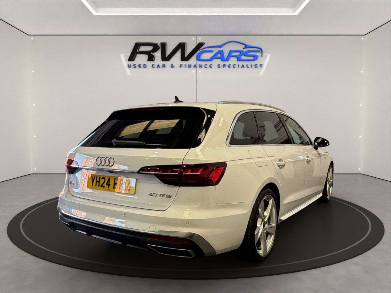2024 AUDI A4 AVANT 2024 AUDI A4 AVANT
