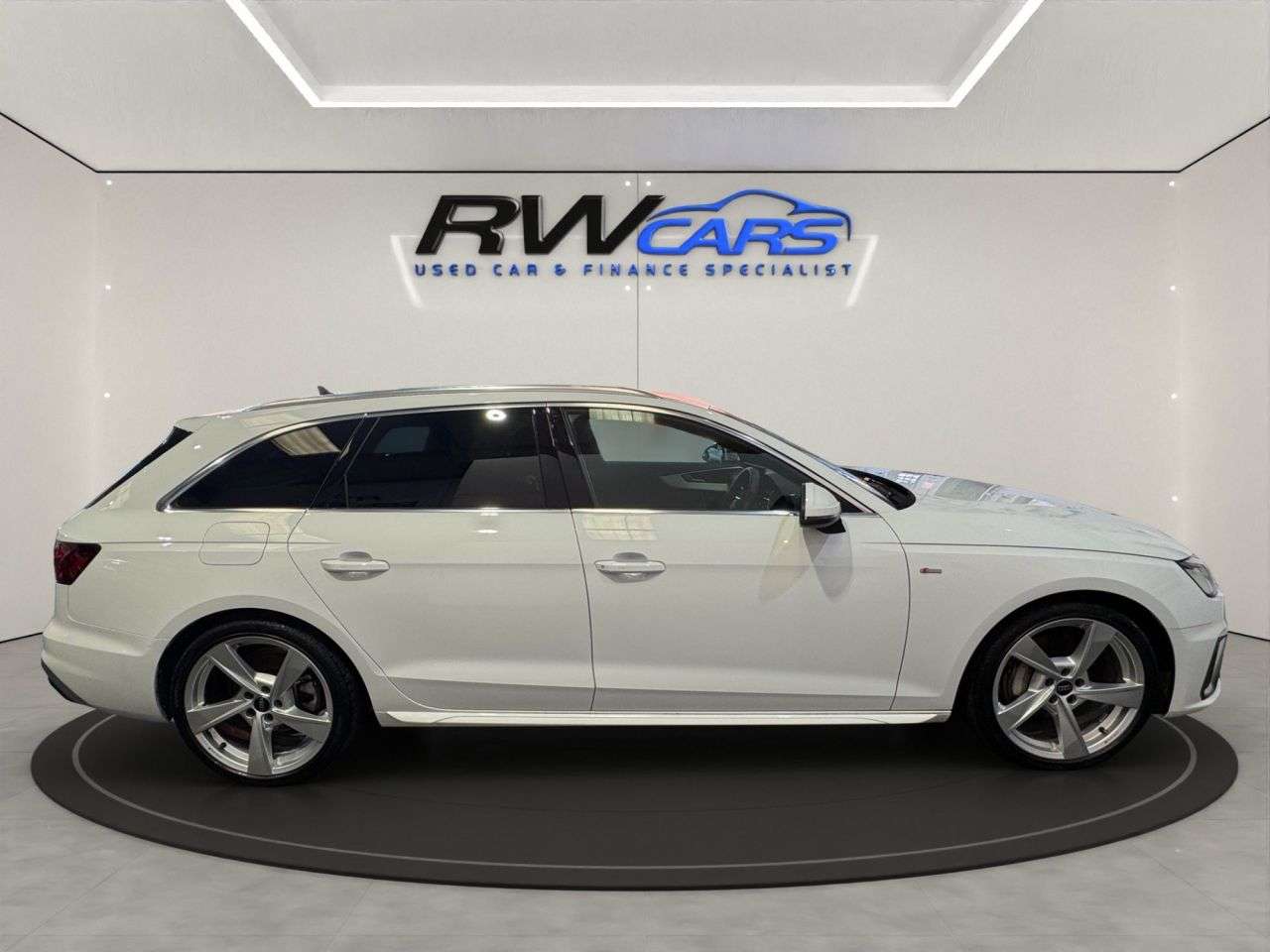 2024 AUDI A4 AVANT 2024 AUDI A4 AVANT