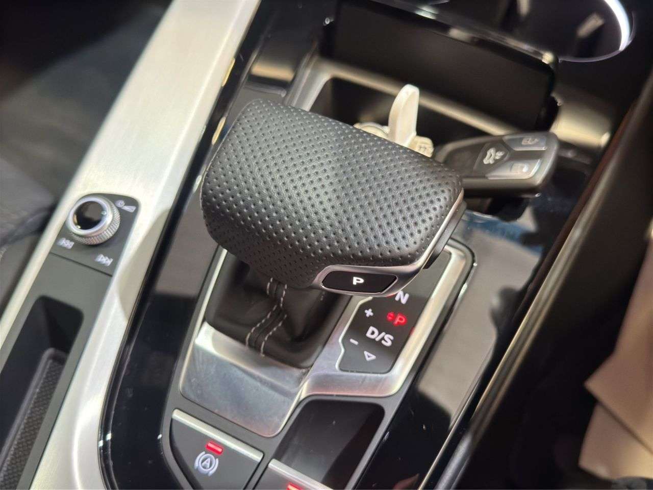 2024 AUDI A4 AVANT 2024 AUDI A4 AVANT