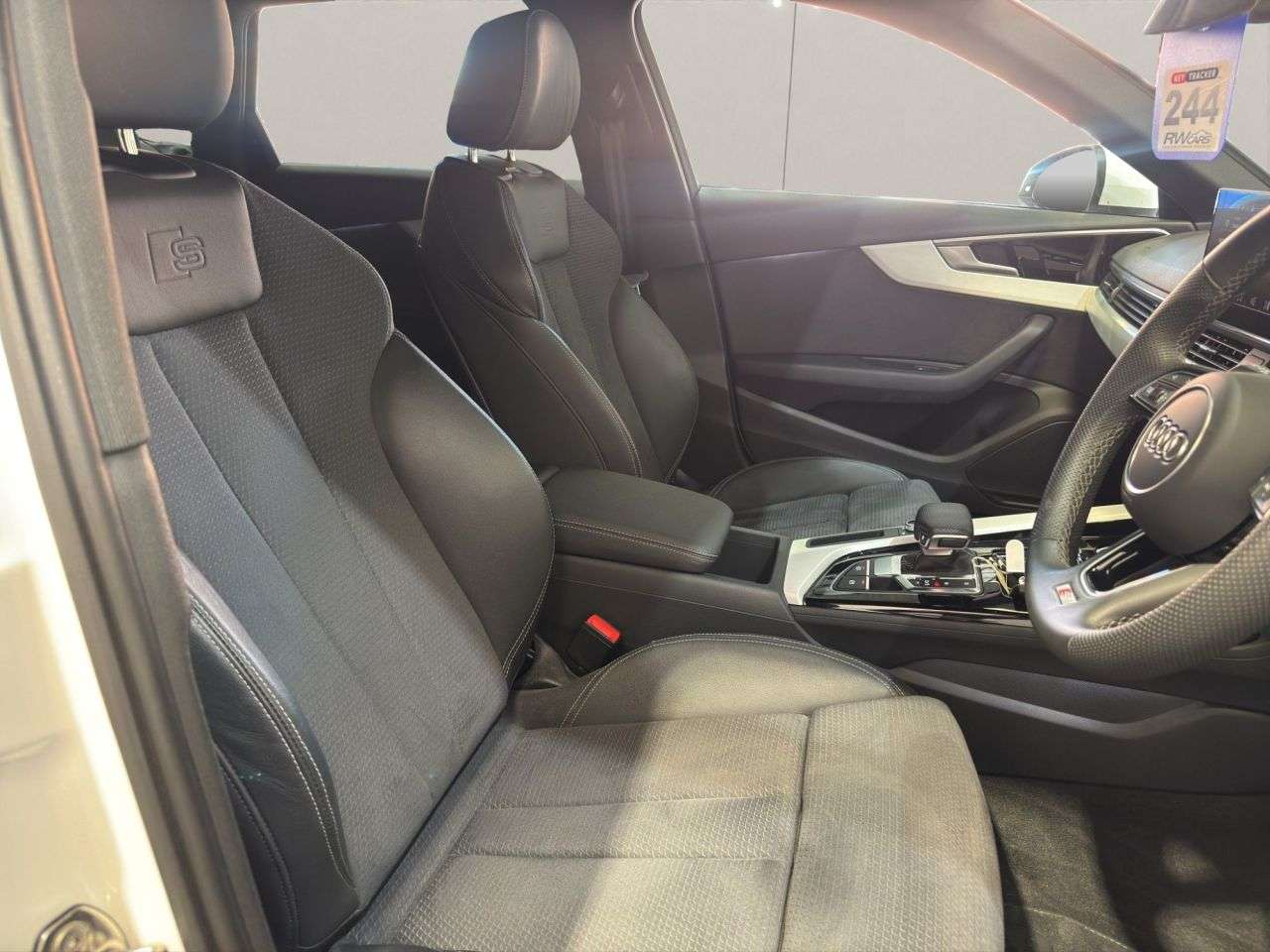 2024 AUDI A4 AVANT 2024 AUDI A4 AVANT