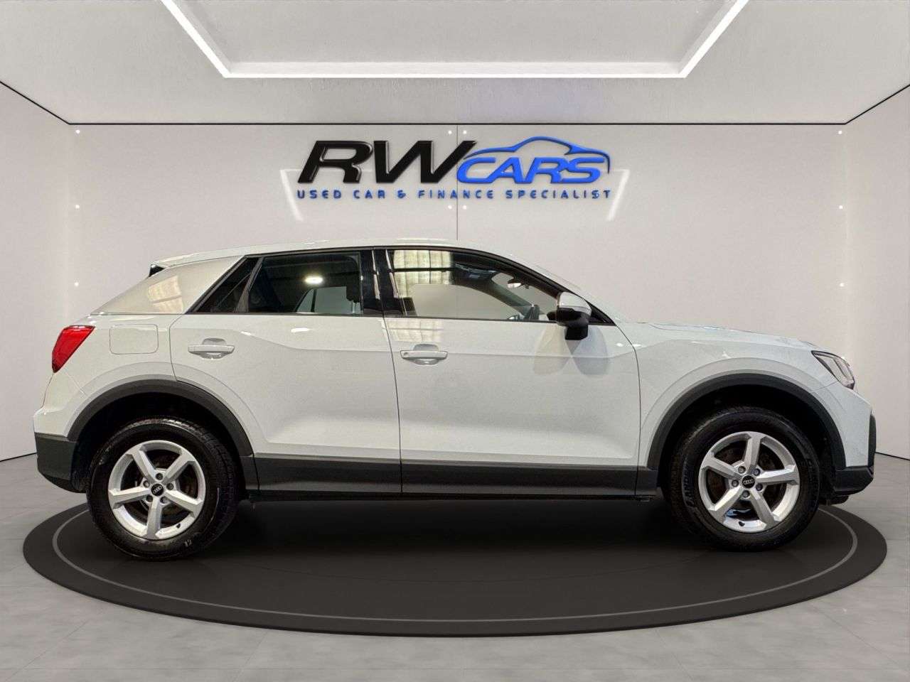 2021 AUDI Q2 2021 AUDI Q2