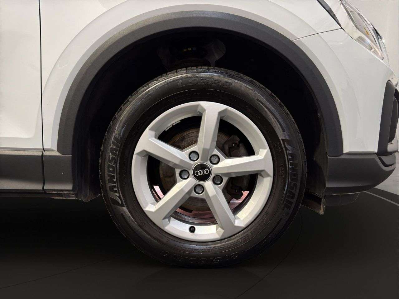 2021 AUDI Q2 2021 AUDI Q2