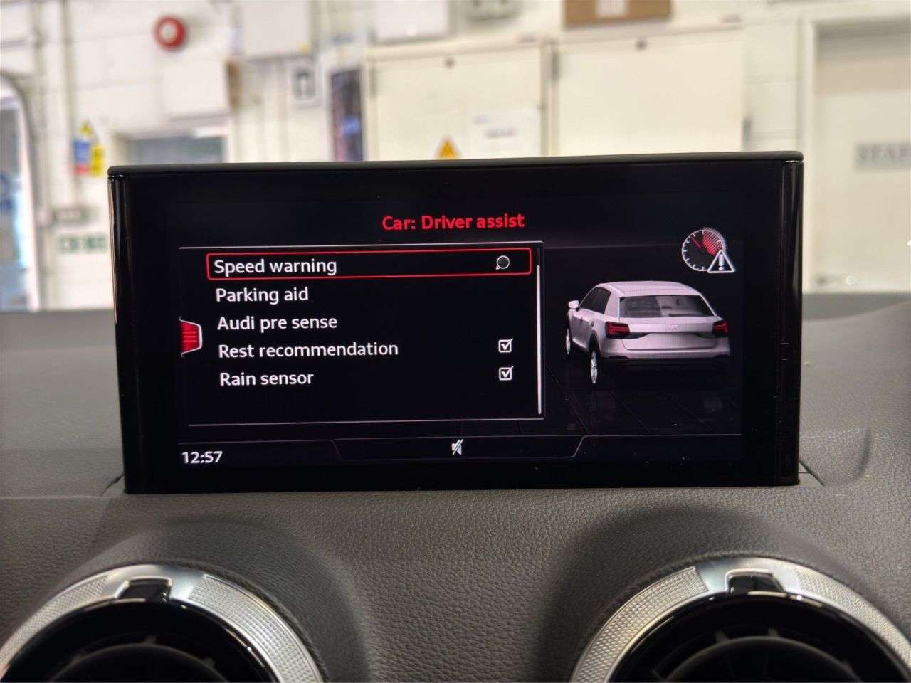 2021 AUDI Q2 2021 AUDI Q2