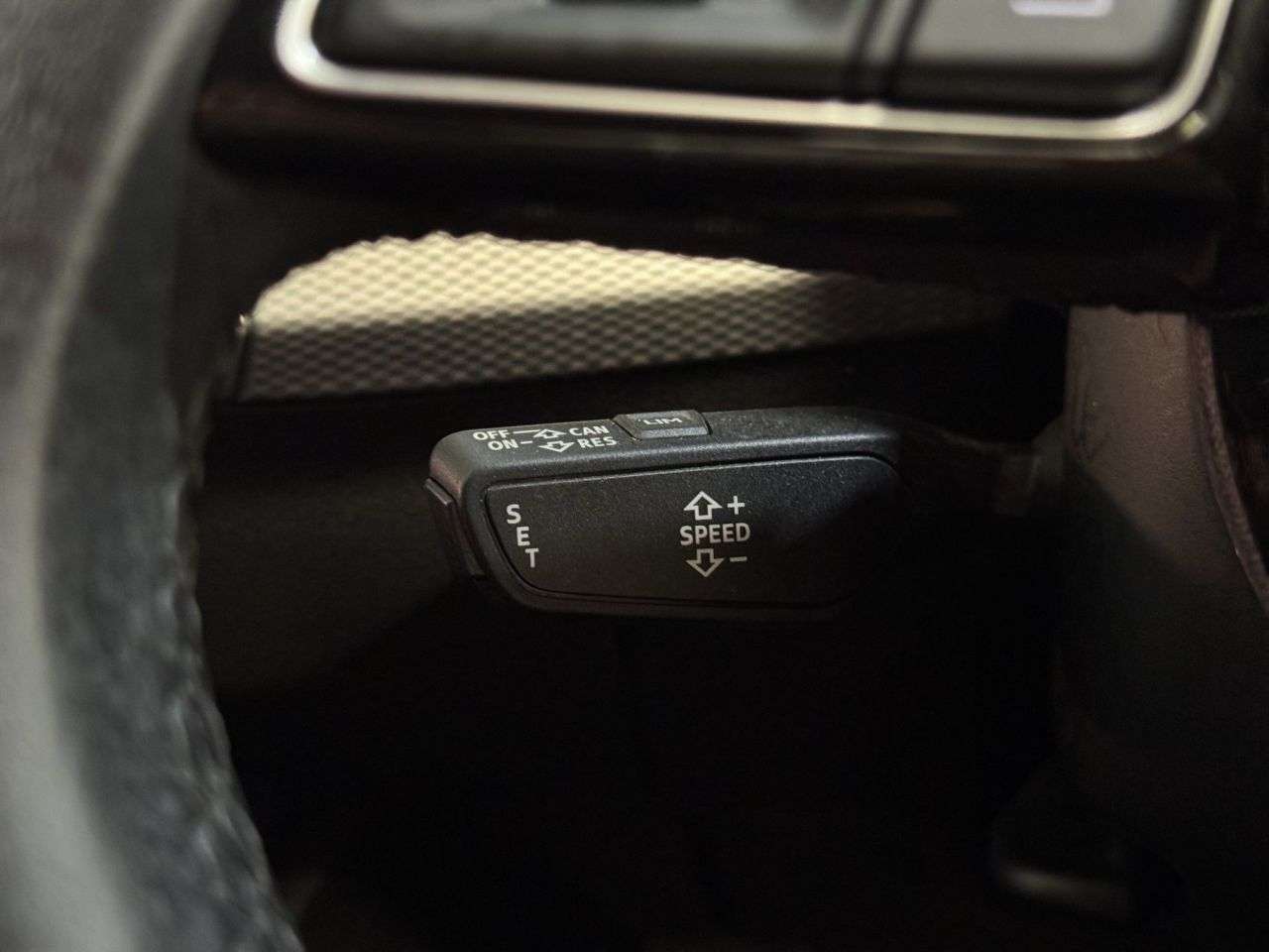 2021 AUDI Q2 2021 AUDI Q2