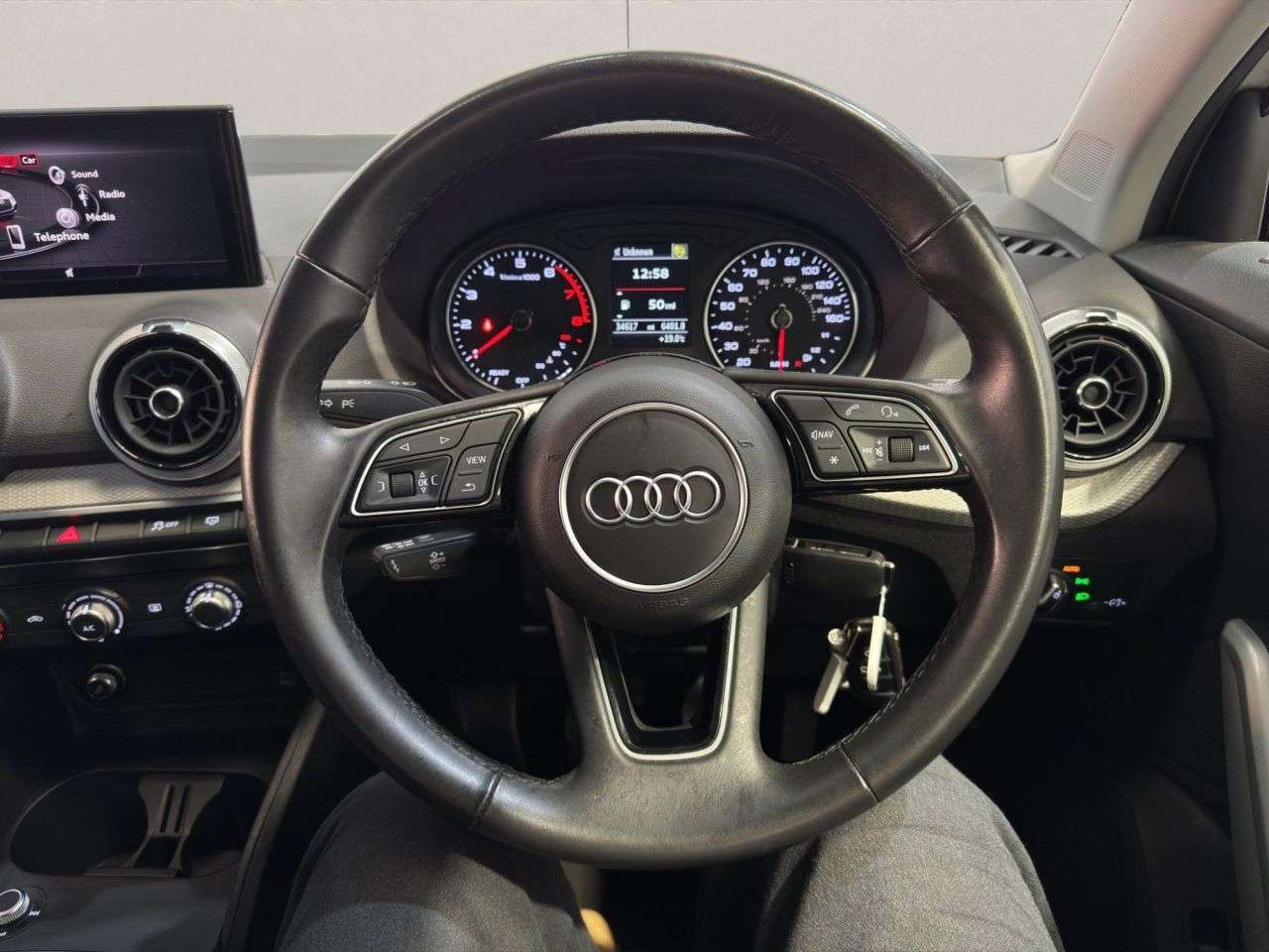 2021 AUDI Q2 2021 AUDI Q2