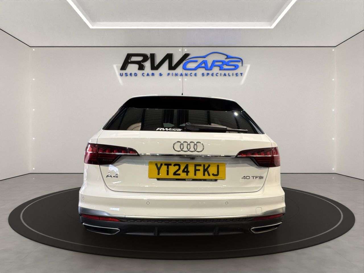 2024 AUDI A4 AVANT 2024 AUDI A4 AVANT