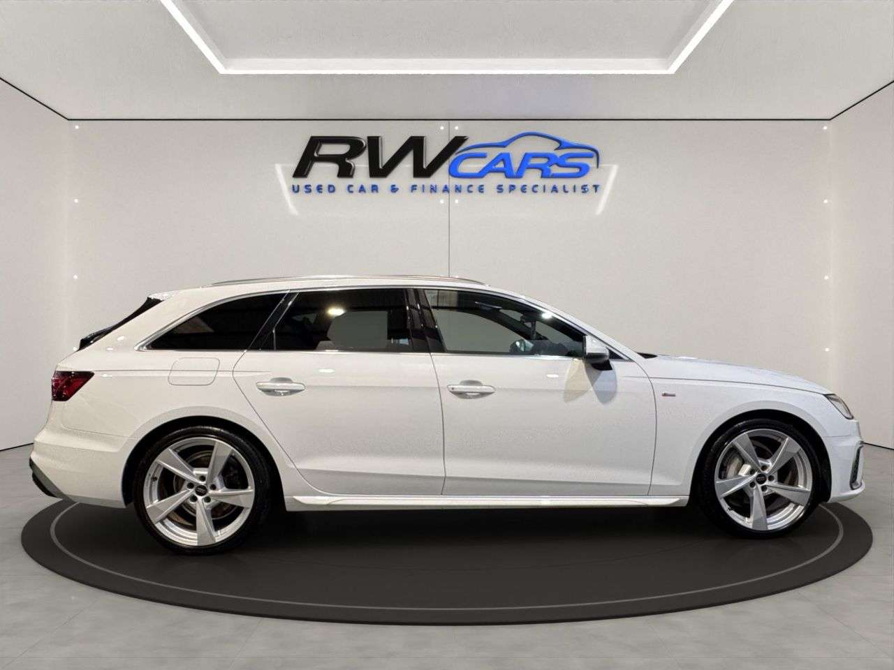 2024 AUDI A4 AVANT 2024 AUDI A4 AVANT