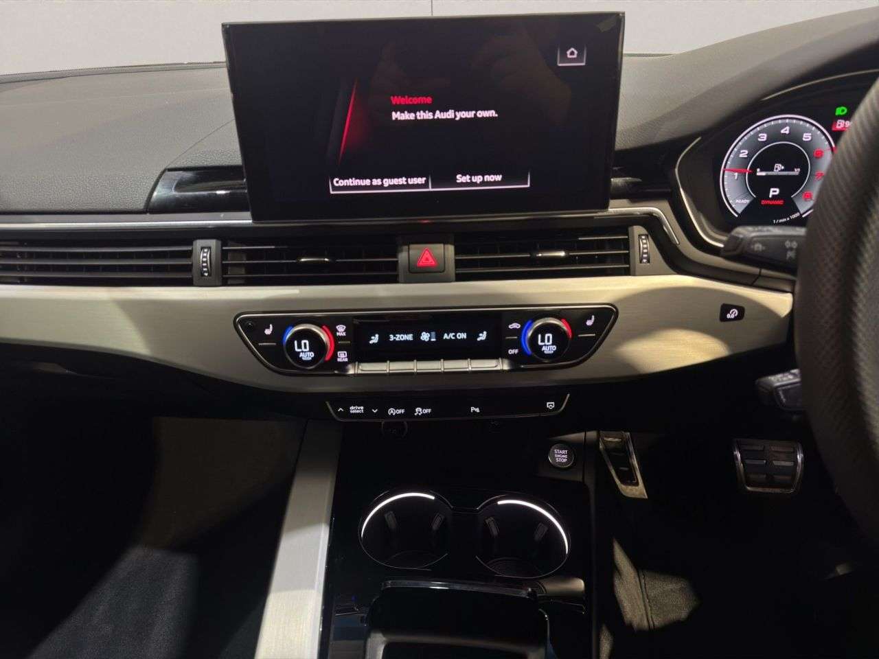 2024 AUDI A4 AVANT 2024 AUDI A4 AVANT