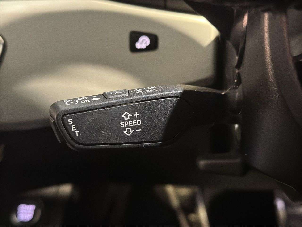2024 AUDI A4 AVANT 2024 AUDI A4 AVANT