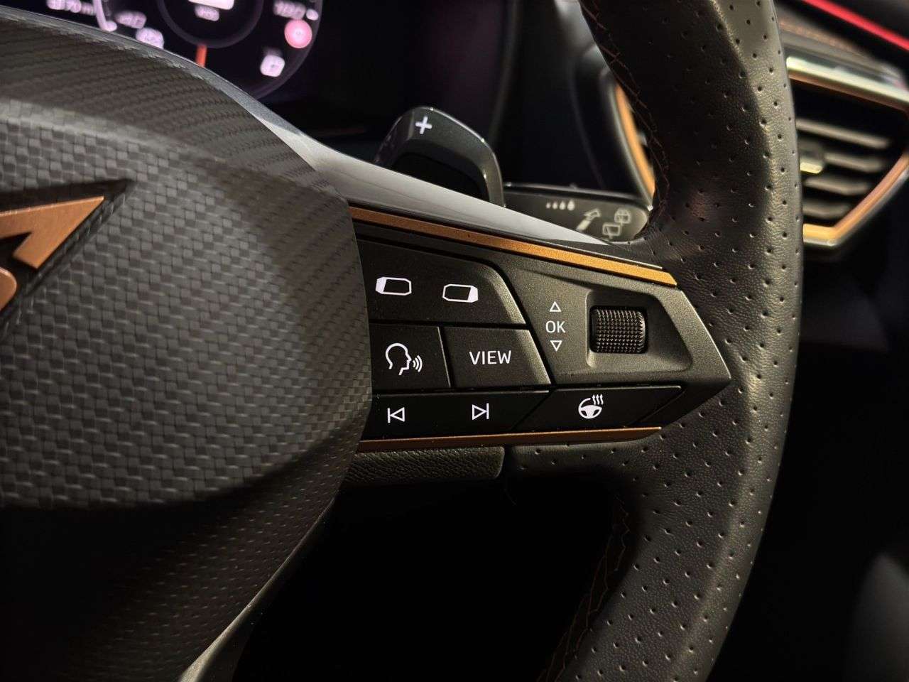 2022 CUPRA FORMENTOR 2022 CUPRA FORMENTOR