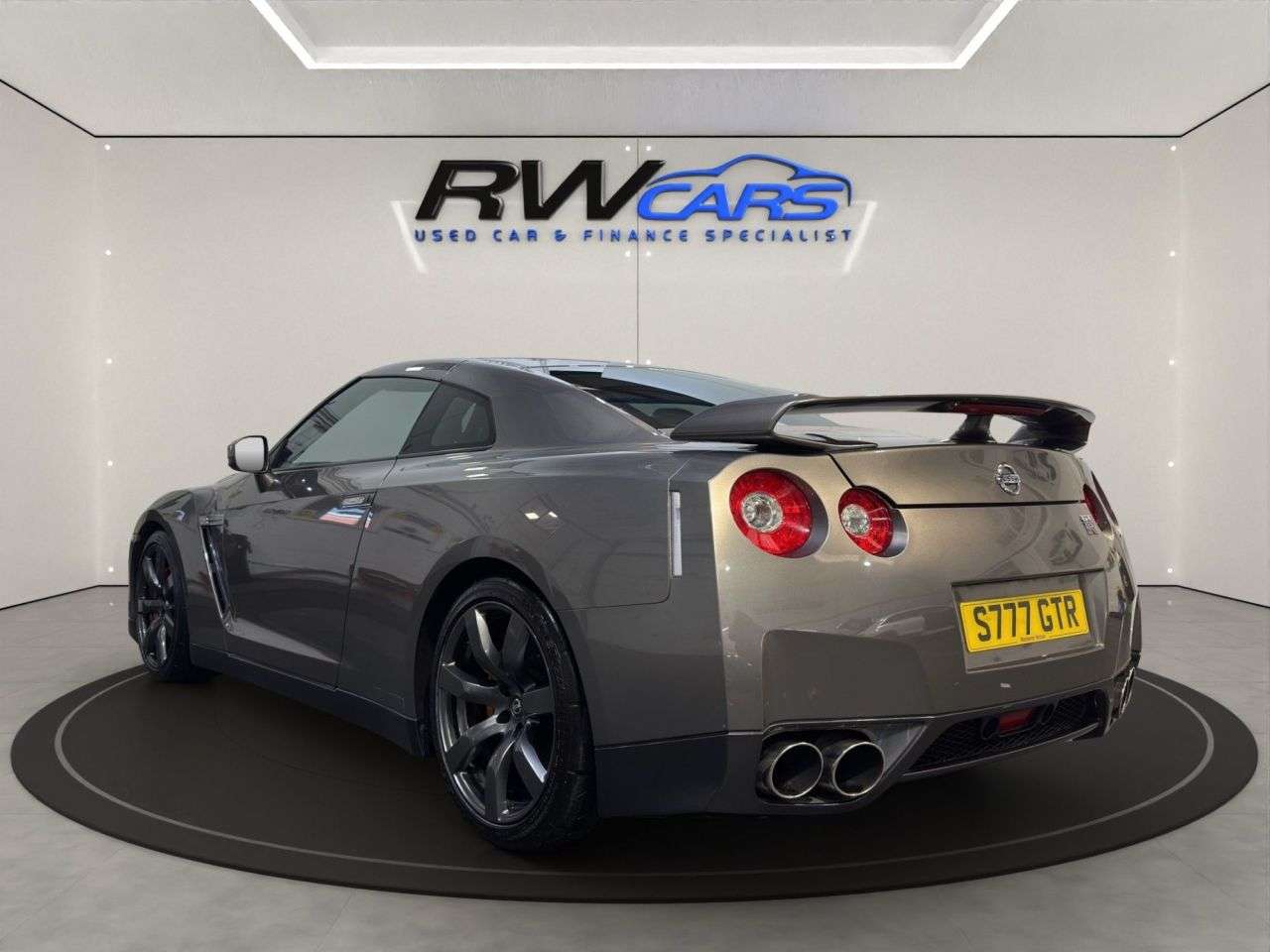 A 2009 NISSAN GT-R 3.8 V6 Premium Edition Coupe 2dr Petrol Auto 4WD Euro 4 (485 ps) A 2009 NISSAN GT-R 3.8 V6 Premium Edition Coupe 2dr Petrol Auto 4WD Euro 4 (485 ps)
