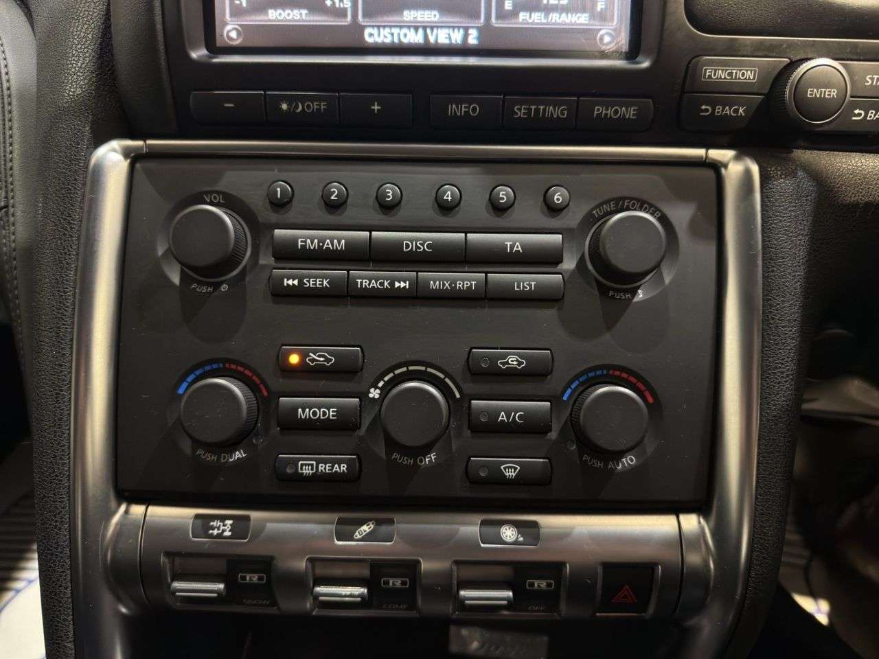 2009 NISSAN GT-R 2009 NISSAN GT-R