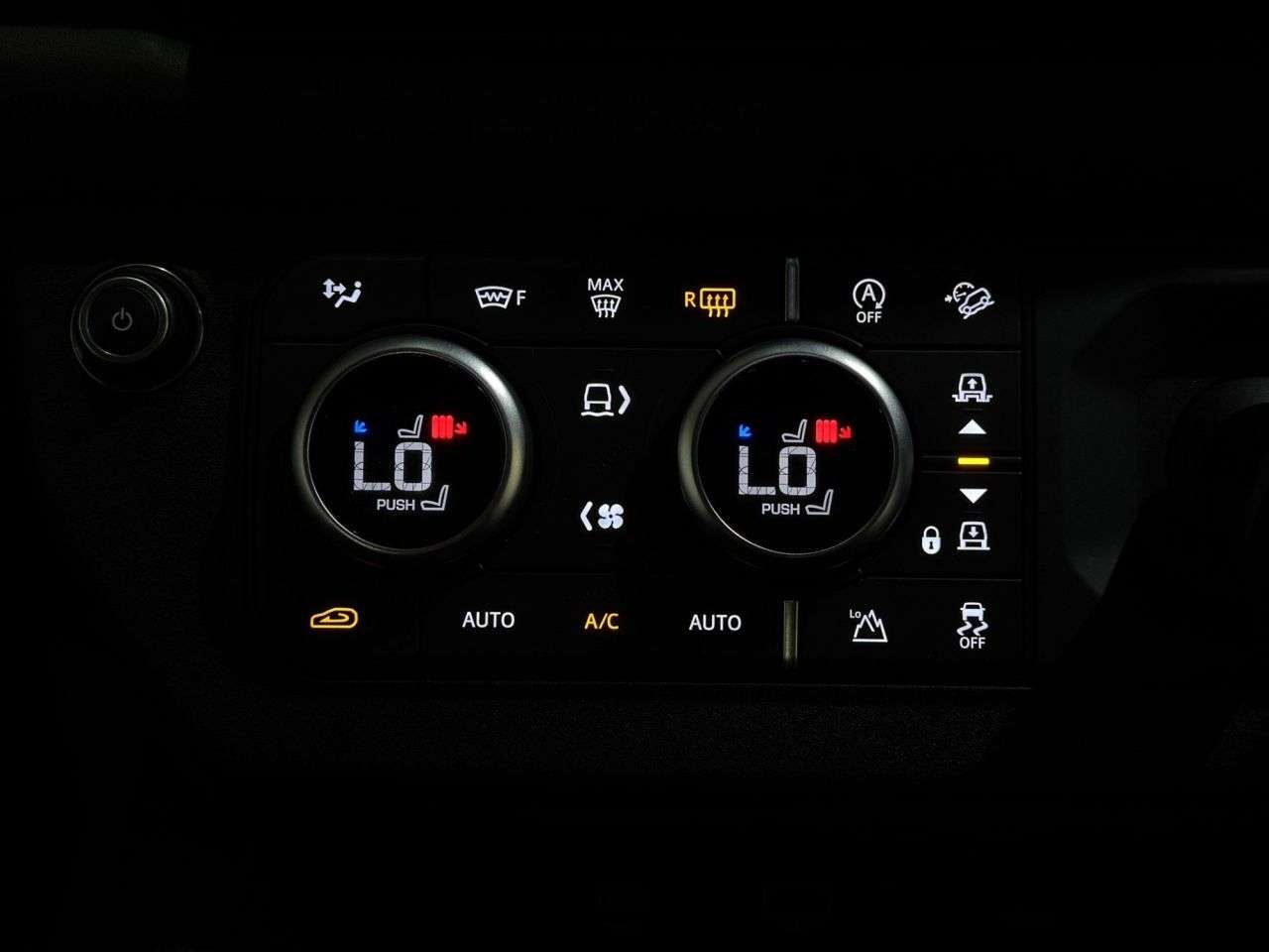 2022 LAND ROVER DEFENDER 2022 LAND ROVER DEFENDER