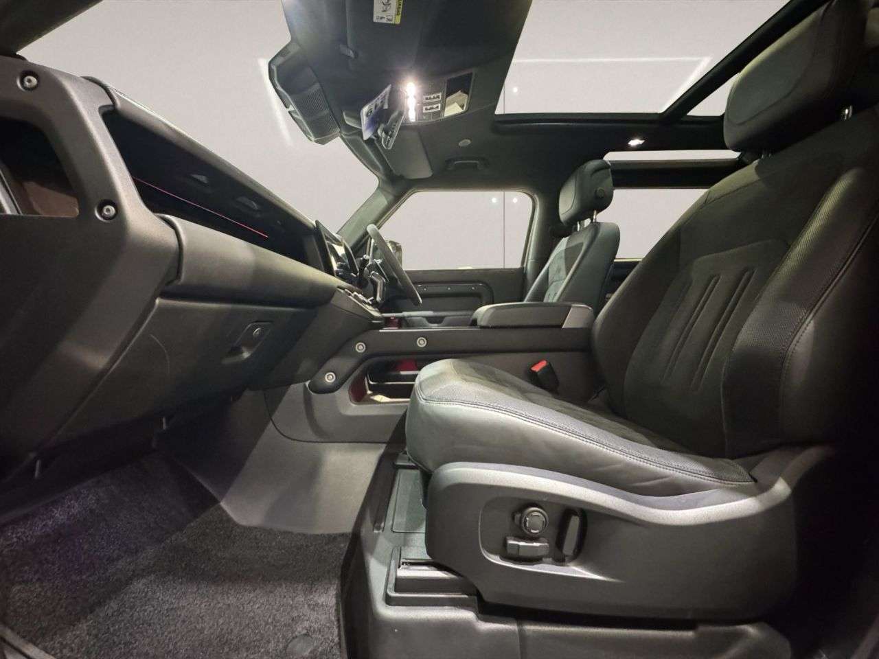 2022 LAND ROVER DEFENDER 2022 LAND ROVER DEFENDER