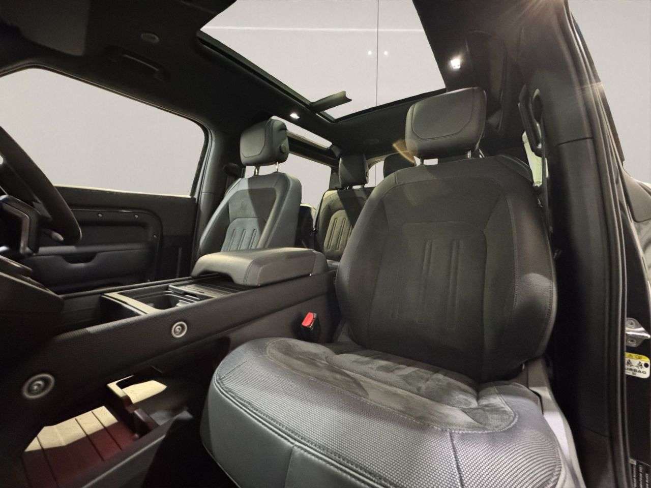 2022 LAND ROVER DEFENDER 2022 LAND ROVER DEFENDER