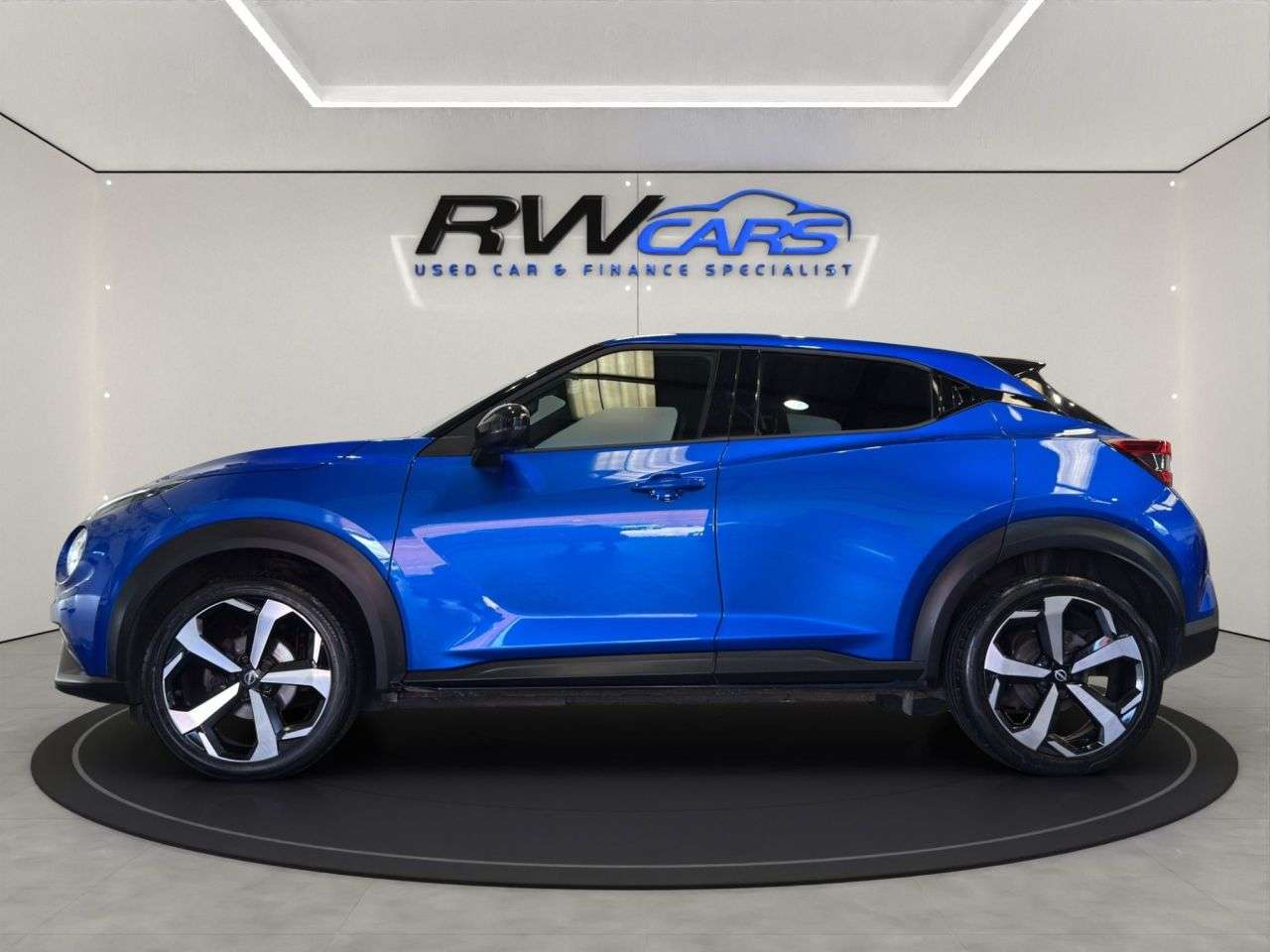 A 2023 NISSAN JUKE 1.0 DIG-T Tekna SUV 5dr Petrol Manual Euro 6 (s/s) (114 ps) A 2023 NISSAN JUKE 1.0 DIG-T Tekna SUV 5dr Petrol Manual Euro 6 (s/s) (114 ps)