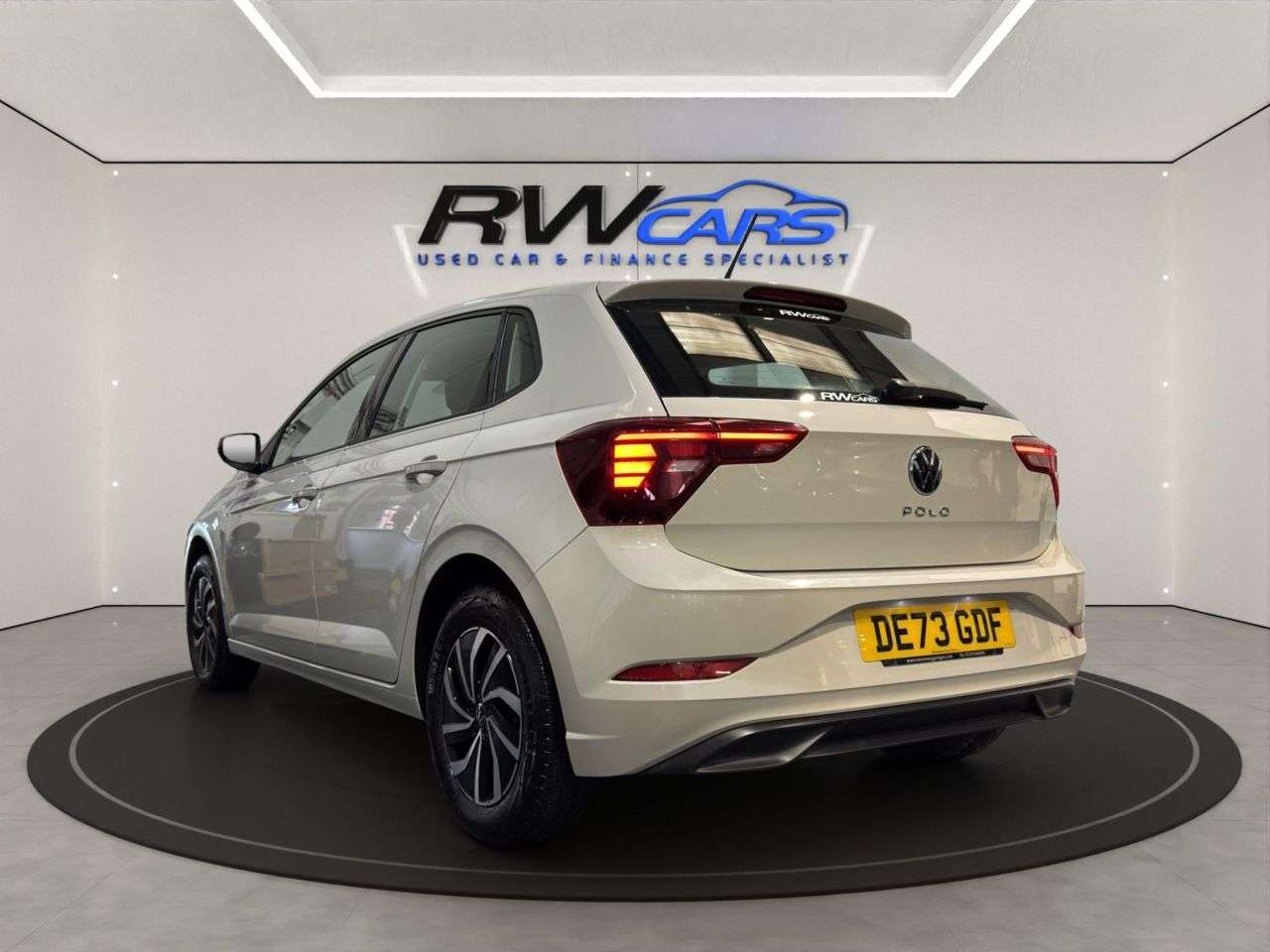 A 2023 VOLKSWAGEN POLO 1.0 EVO Life Hatchback 5dr Petrol Manual Euro 6 (s/s) (80 ps) A 2023 VOLKSWAGEN POLO 1.0 EVO Life Hatchback 5dr Petrol Manual Euro 6 (s/s) (80 ps)