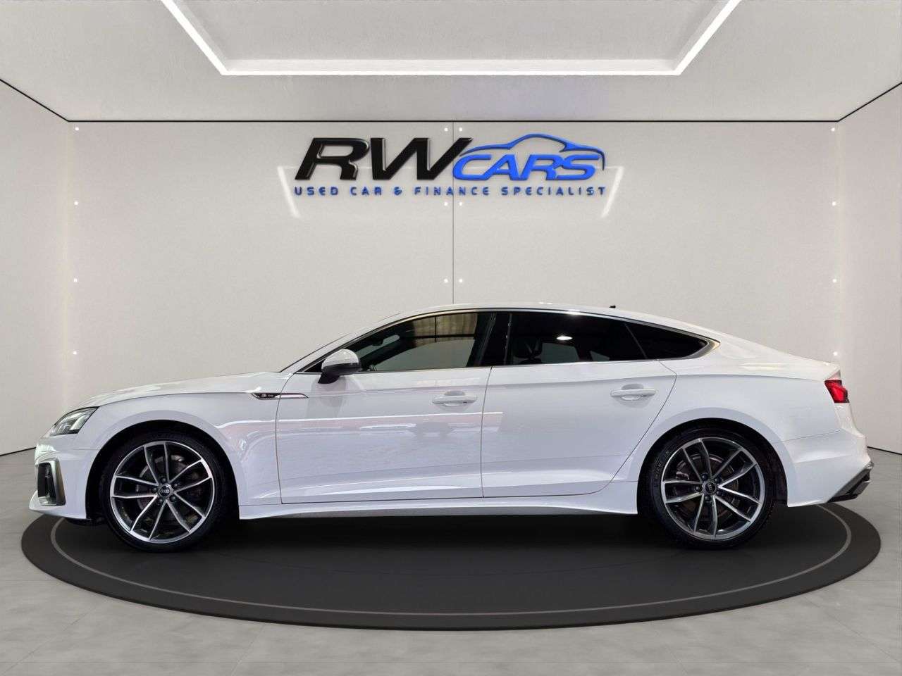 A 2023 AUDI A5 2.0 TDI 35 S line Sportback 5dr Diesel S Tronic Euro 6 (s/s) (163 ps) A 2023 AUDI A5 2.0 TDI 35 S line Sportback 5dr Diesel S Tronic Euro 6 (s/s) (163 ps)