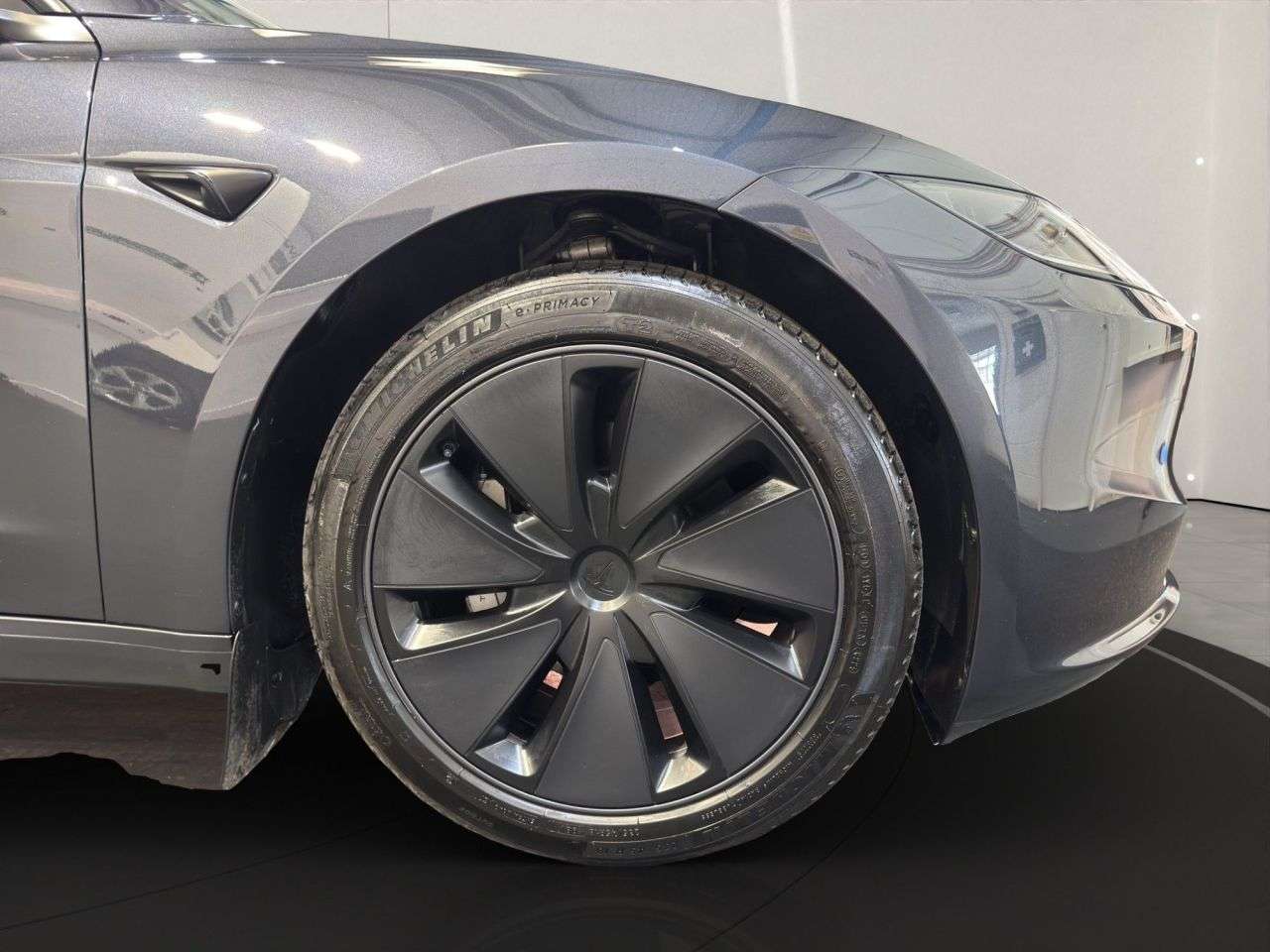 2025 TESLA MODEL 3 2025 TESLA MODEL 3