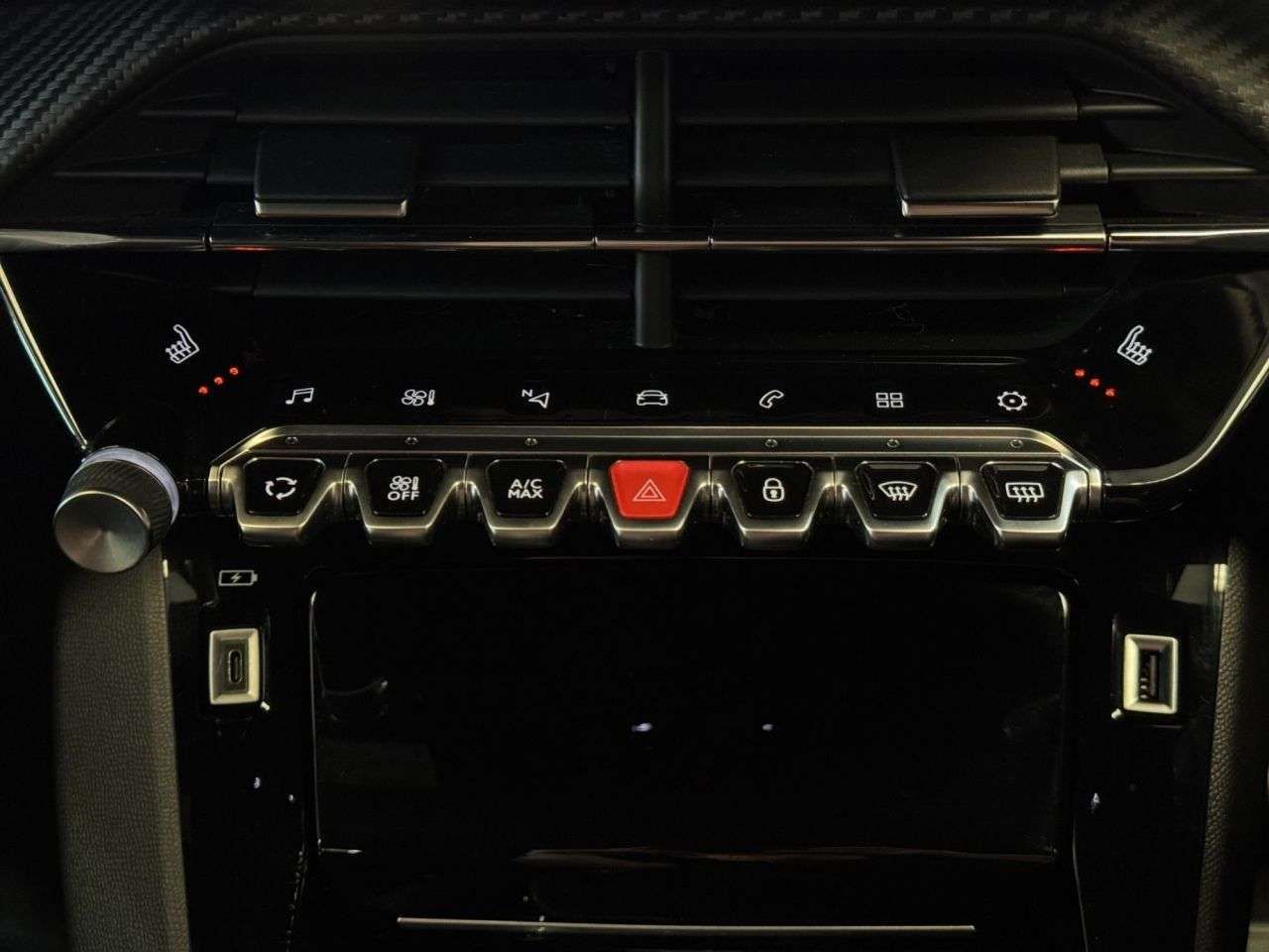 2021 PEUGEOT 2008 2021 PEUGEOT 2008