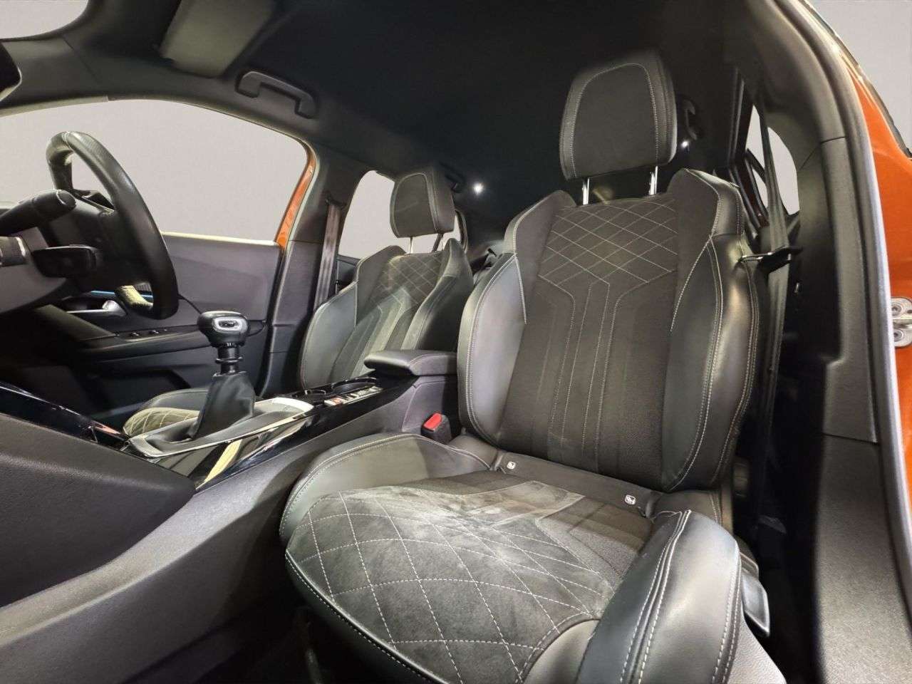 2021 PEUGEOT 2008 2021 PEUGEOT 2008