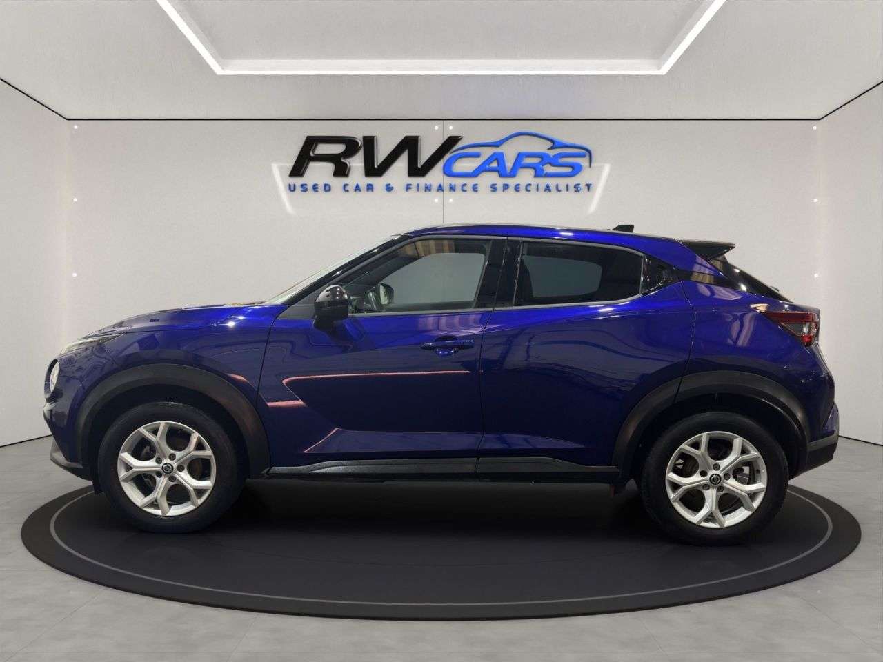 A 2021 NISSAN JUKE 1.0 DIG-T N-Connecta SUV 5dr Petrol Manual Euro 6 (s/s) (114 ps) A 2021 NISSAN JUKE 1.0 DIG-T N-Connecta SUV 5dr Petrol Manual Euro 6 (s/s) (114 ps)