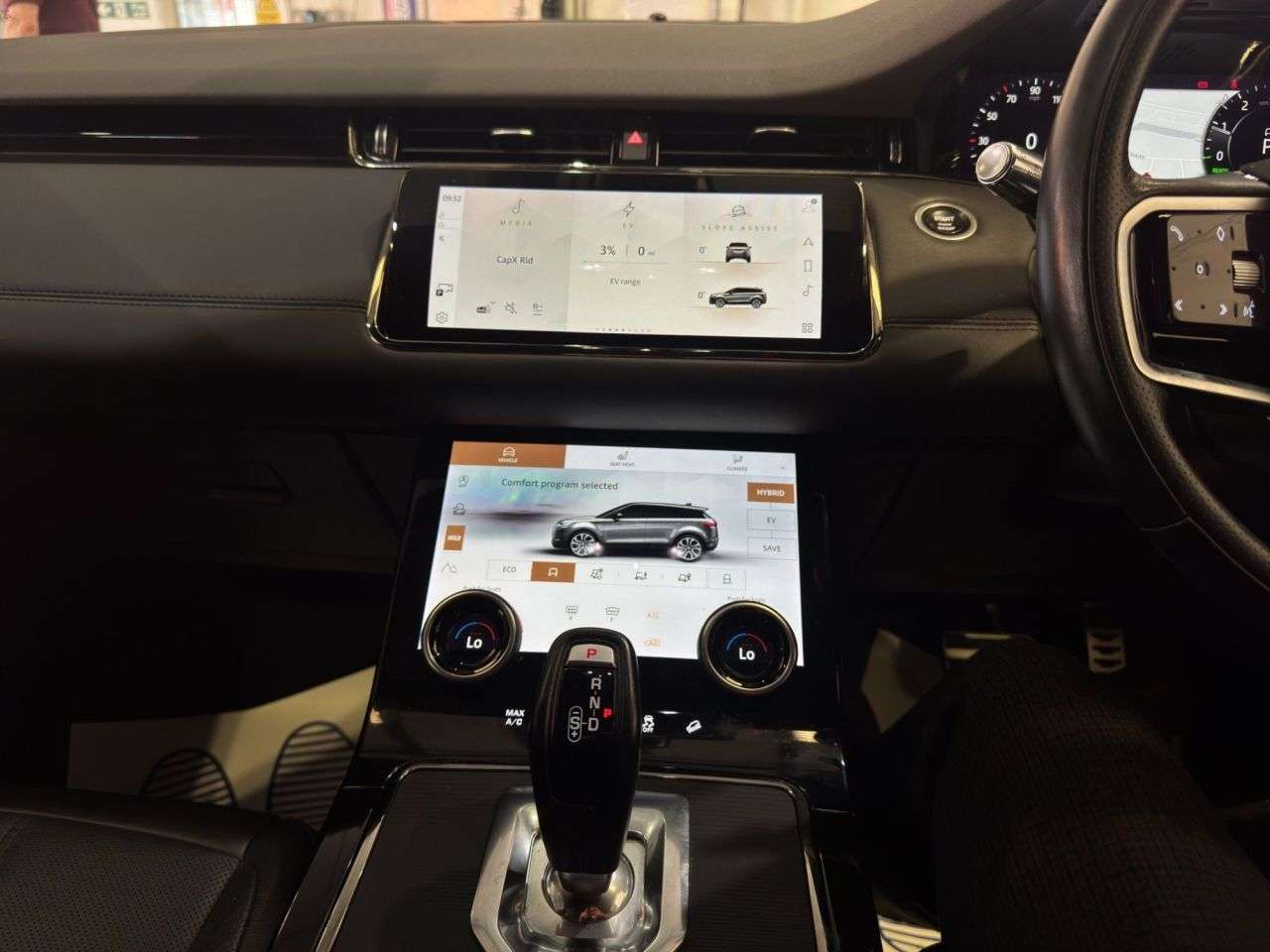 2022 LAND ROVER RANGE ROVER EVOQUE 2022 LAND ROVER RANGE ROVER EVOQUE