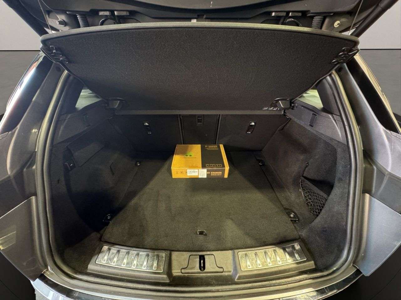 2022 LAND ROVER RANGE ROVER EVOQUE 2022 LAND ROVER RANGE ROVER EVOQUE