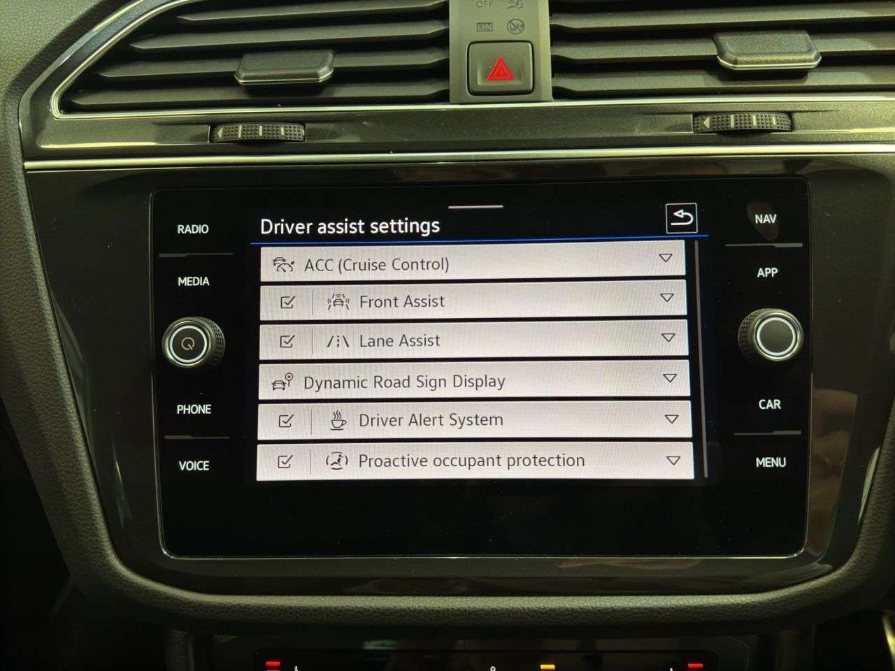 2023 VOLKSWAGEN TIGUAN 2023 VOLKSWAGEN TIGUAN