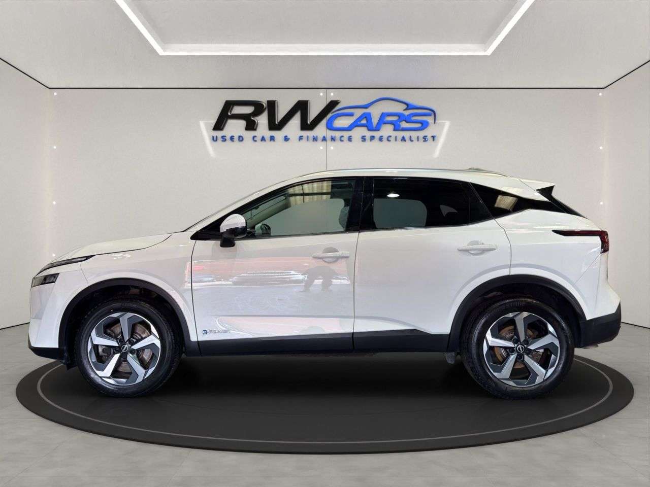 A 2024 NISSAN QASHQAI 1.5 h e-POWER N-Connecta SUV 5dr Petrol Hybrid Auto Euro 6 (s/s) (190 ps) A 2024 NISSAN QASHQAI 1.5 h e-POWER N-Connecta SUV 5dr Petrol Hybrid Auto Euro 6 (s/s) (190 ps)
