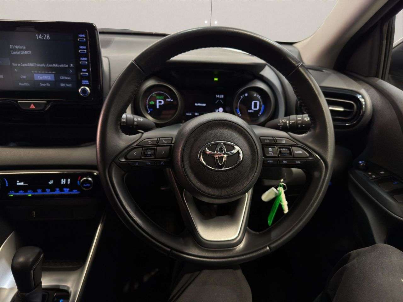 2023 TOYOTA YARIS 2023 TOYOTA YARIS