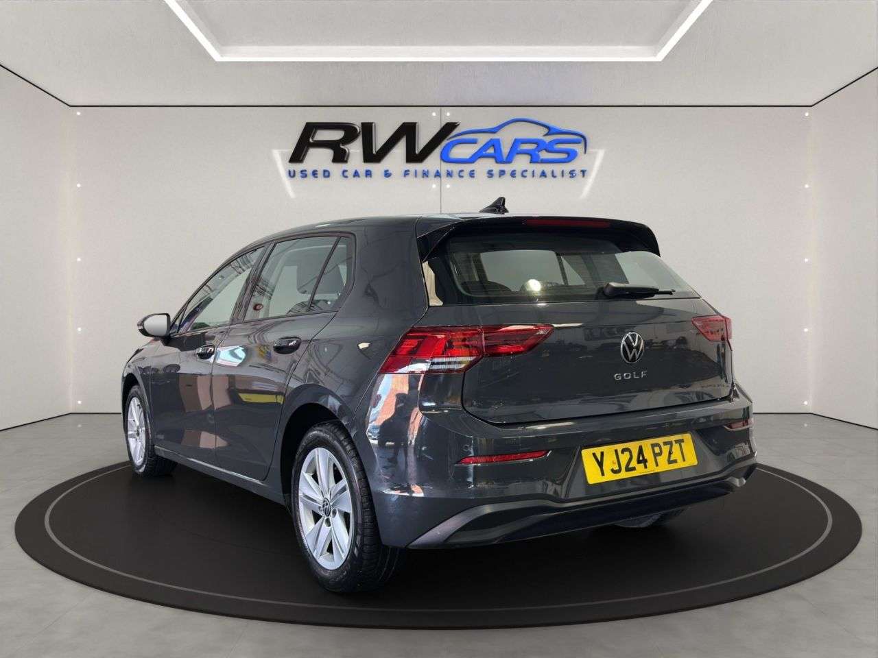 A 2024 VOLKSWAGEN GOLF 1.5 TSI Life Hatchback 5dr Petrol Manual Euro 6 (s/s) (130 ps) A 2024 VOLKSWAGEN GOLF 1.5 TSI Life Hatchback 5dr Petrol Manual Euro 6 (s/s) (130 ps)