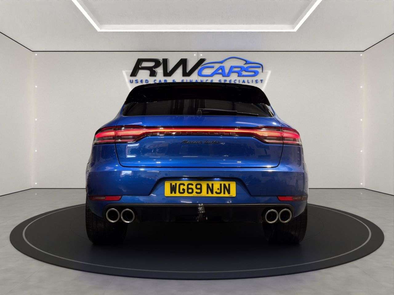 2019 PORSCHE MACAN 2019 PORSCHE MACAN