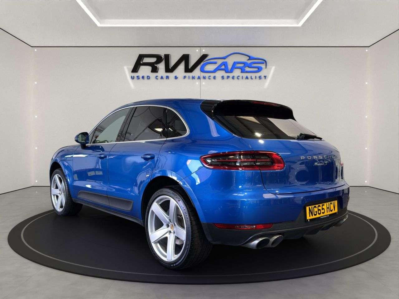 A 2015 PORSCHE MACAN 3.0 V6 S SUV 5dr Petrol PDK 4WD Euro 6 (s/s) (340 ps) A 2015 PORSCHE MACAN 3.0 V6 S SUV 5dr Petrol PDK 4WD Euro 6 (s/s) (340 ps)