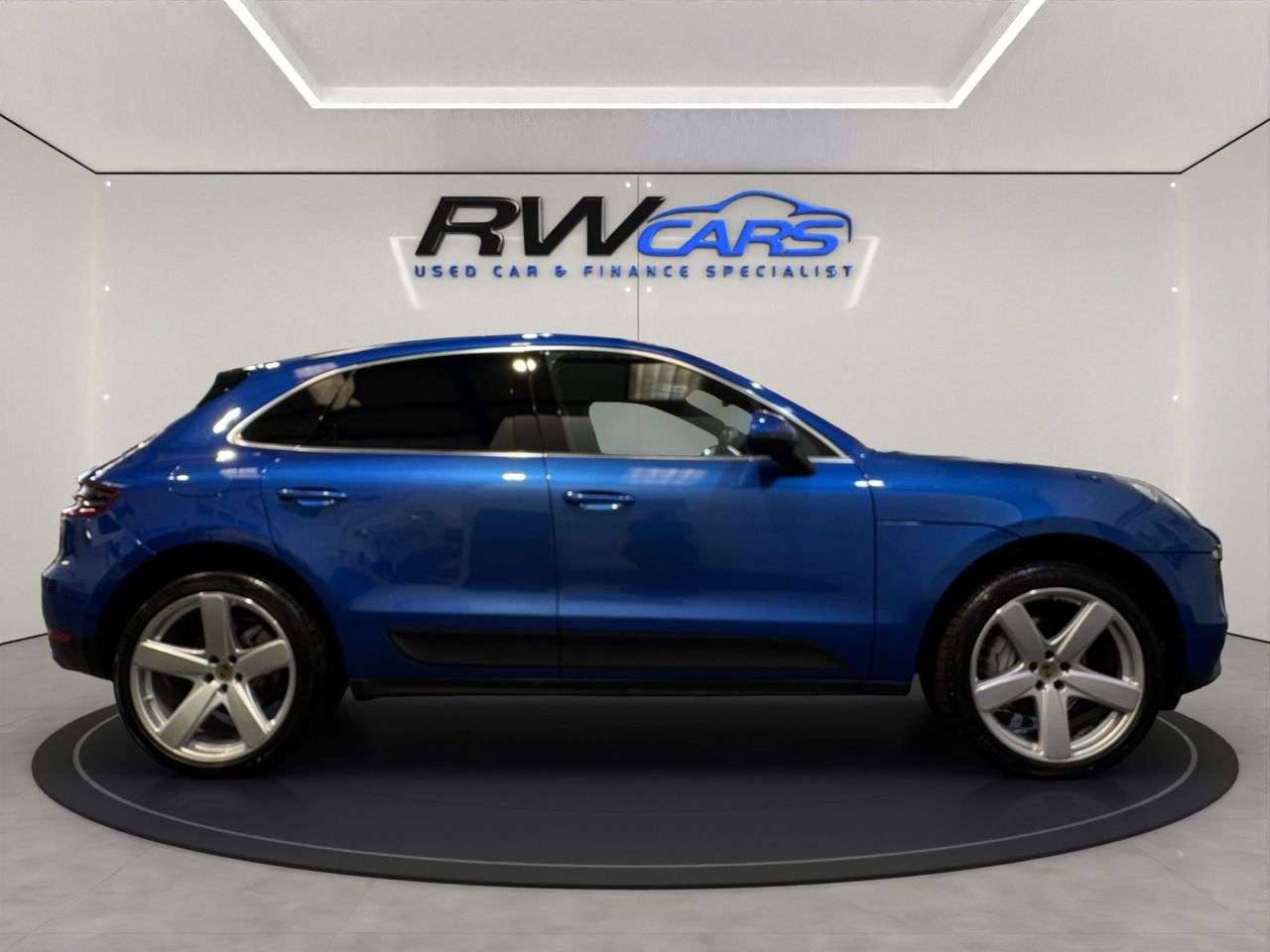 2015 PORSCHE MACAN 2015 PORSCHE MACAN