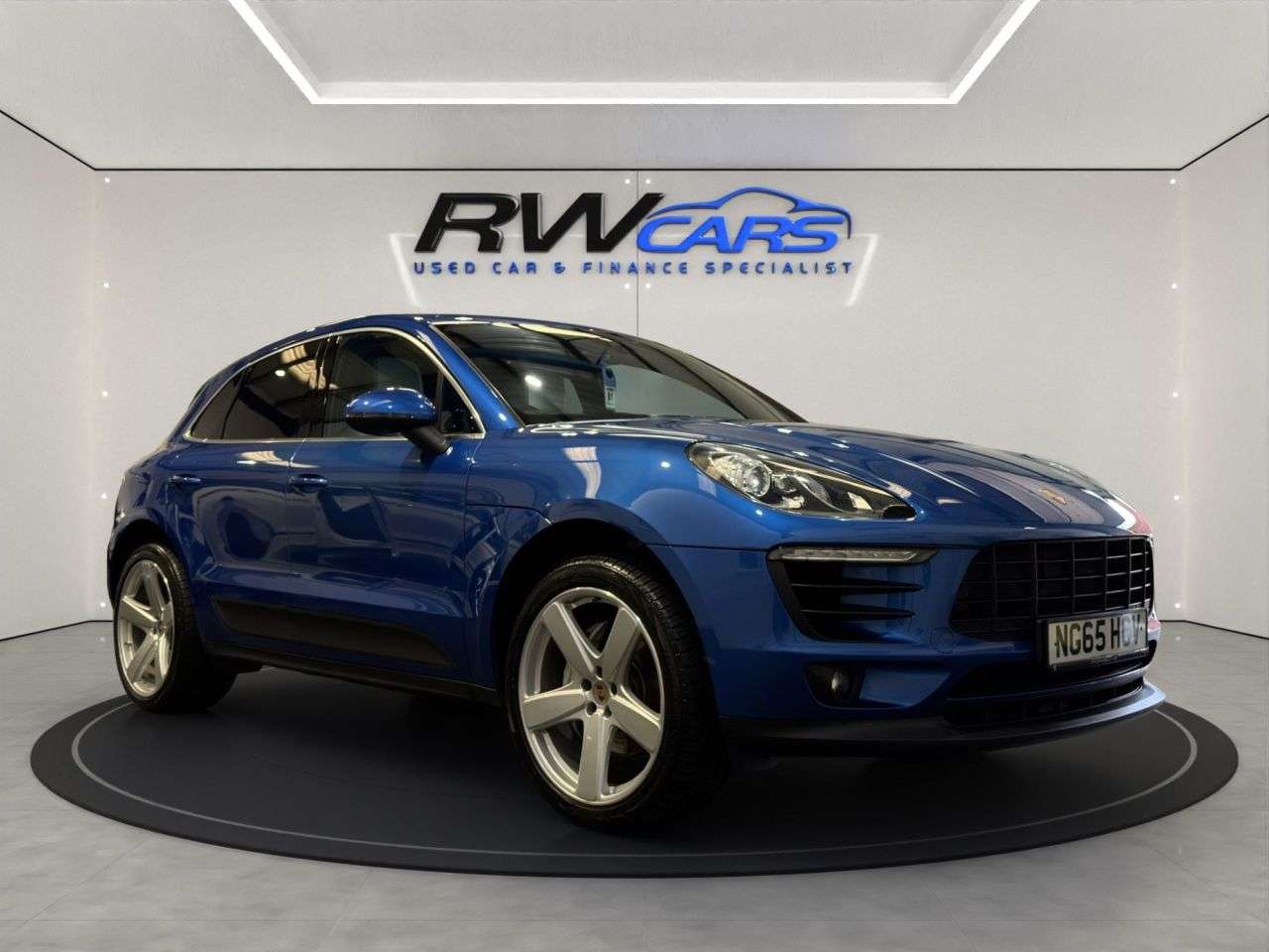 2015 PORSCHE MACAN 2015 PORSCHE MACAN
