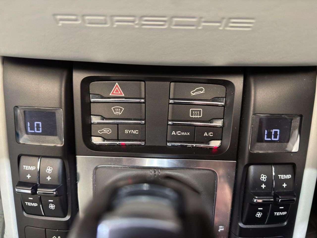 2015 PORSCHE MACAN 2015 PORSCHE MACAN